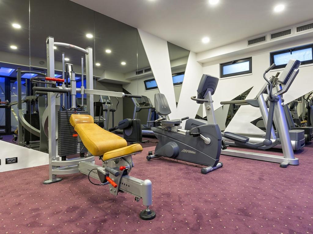 Nova City Garni Hotel Signature Collection Belgrado Exterior foto